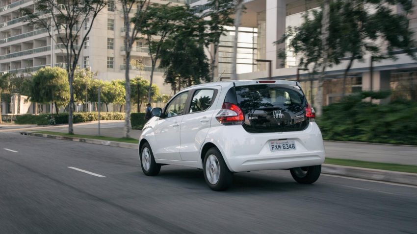 Fiat Mobi hatchback launched in Brazil, from RM35k 478079