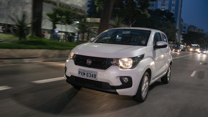 Fiat Mobi hatchback launched in Brazil, from RM35k 478056
