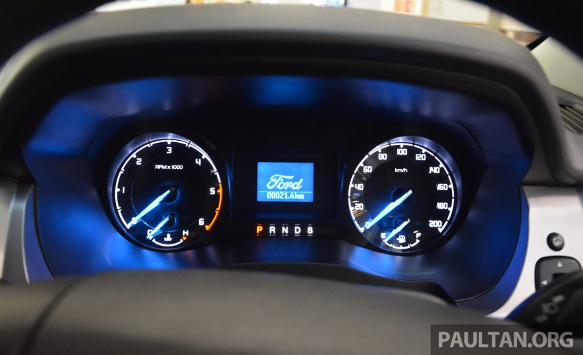 Ford Everest 2016 – 2.2L Trend 4×2 dan 3.2L Titanium 4×4 dipamerkan di siri jelajah Ford Go Further, 1Utama 485605