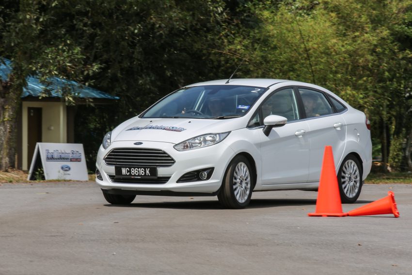 Ford Malaysia anjur program Kemahiran Pemanduan Seumur Hidup (DSFL) bersama pelajar UIA 484953