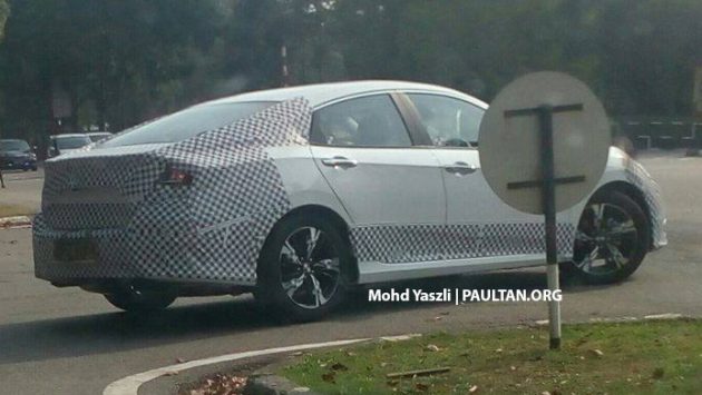 Honda-Civic-spyshot-2