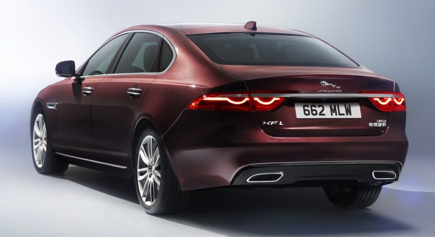 Jaguar XF L officially revealed at Beijing Auto Show 483766