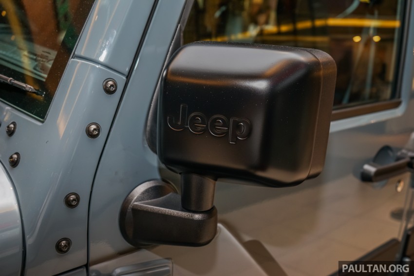 Jeep Wrangler Unlimited Sahara “Batwrangler” – one-off, Mopar accessories, custom paint job, RM368,888 470819