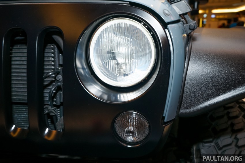 Jeep Wrangler Unlimited Sahara “Batwrangler” – one-off, Mopar accessories, custom paint job, RM368,888 470809