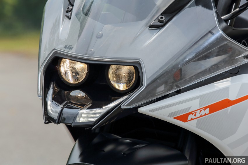 REVIEW: 2016 KTM Duke 250 and RC250 – good handling and good looks at an entry-level price 472598