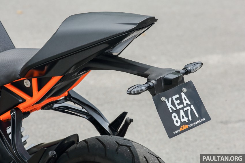 REVIEW: 2016 KTM Duke 250 and RC250 – good handling and good looks at an entry-level price 472610