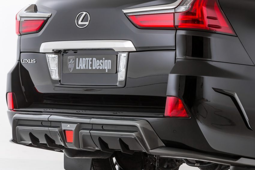 2016 Lexus LX 570 by Larte Design shown in the flesh 485675