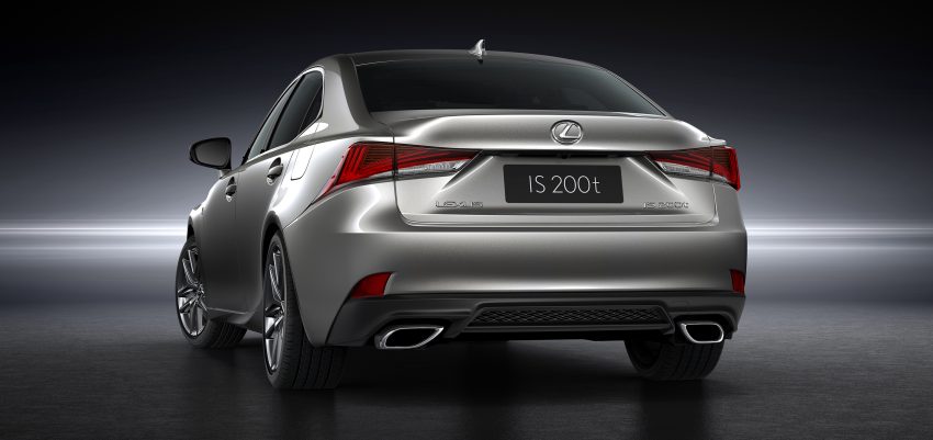 Beijing 2016: Lexus IS facelift unveiled, cabin updated 482987