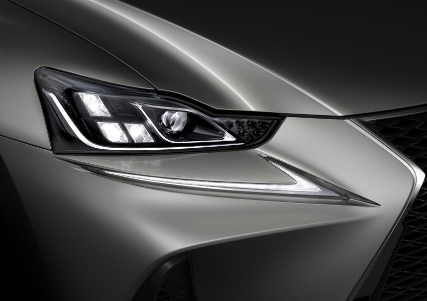 Beijing 2016: Lexus IS facelift diperkenalkan – imej luaran hadapan dan bahagian kabin dipertingkatkan 483264