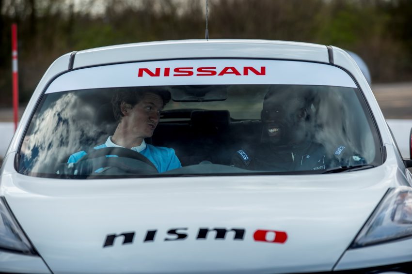 VIDEO: Nissan and Manchester City – Dream Job Swap 476233
