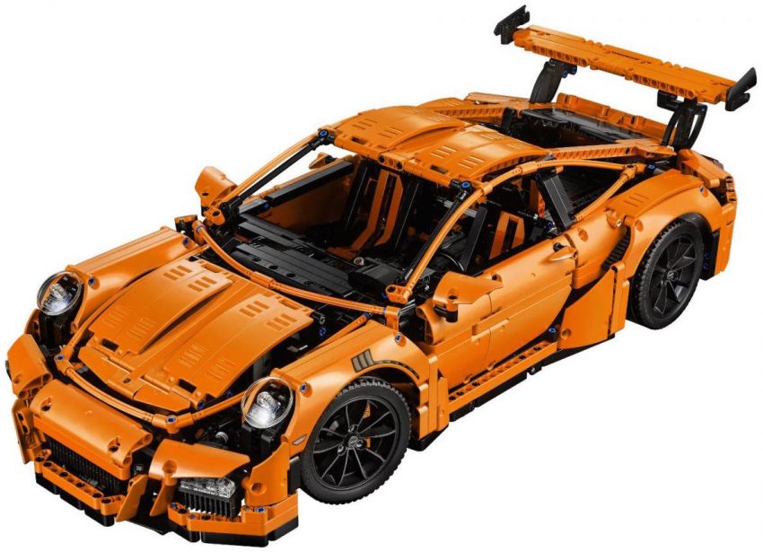 Porsche 911 GT3 RS replica by Lego Technic launched 484129