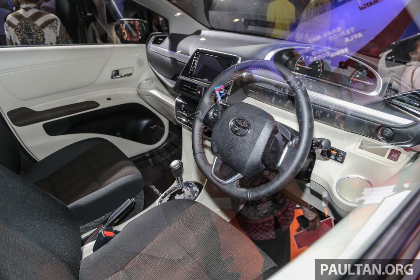 IIMS 2016: Toyota Sienta dilancarkan di Indonesia 473267