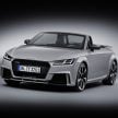 Audi TT RS Coupe dan Roadster baharu berkuasa 400 hp membuat penampilan sulung di Beijing Motor Show