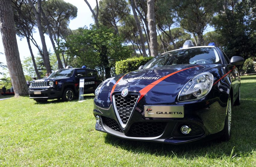 Alfa Romeo Giulia Quadrifoglio joins Italian Carabinieri 489062