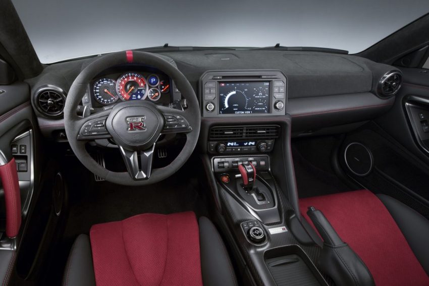 Nissan GT-R Nismo 2017 diperkenalkan – talaan pada sistem pengendalian, gaya keseluruhan dipertingkat 500276