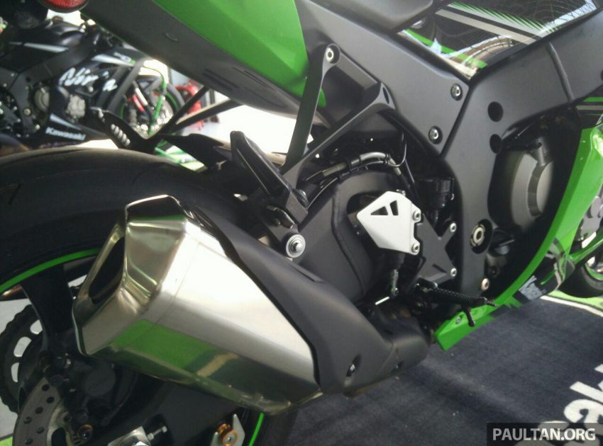 Kawasaki ZX-10R kini di Malaysia – RM104,859 495054