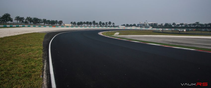 EXCLUSIVE: First drive on renovated Sepang track with Malaysian GP2 racing driver Nabil Jeffri 487100