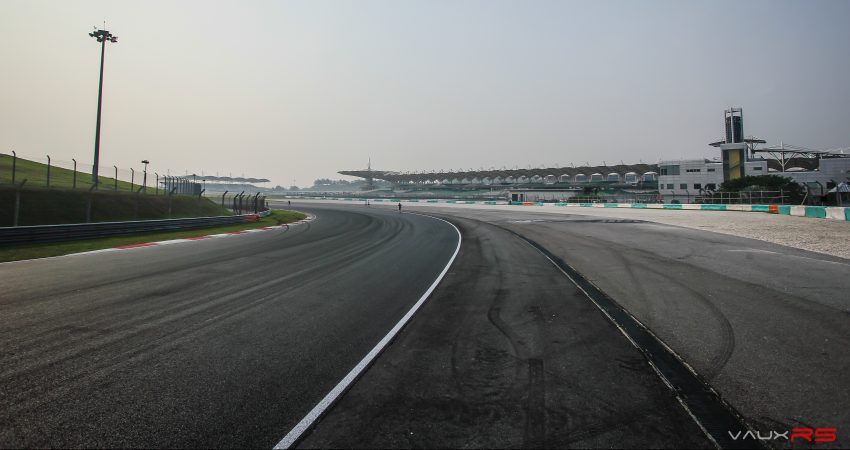EXCLUSIVE: First drive on renovated Sepang track with Malaysian GP2 racing driver Nabil Jeffri 487089
