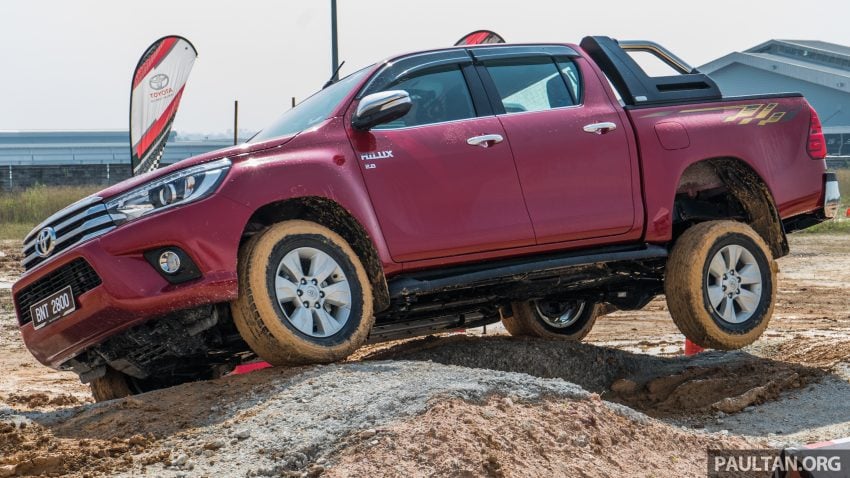 DRIVEN: 2016 Toyota Hilux and Fortuner – first impressions of the new pick-up and SUV in Malaysia 488016
