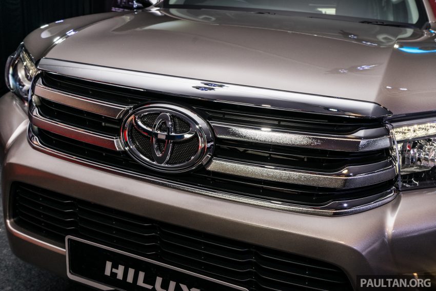DRIVEN: 2016 Toyota Hilux and Fortuner – first impressions of the new pick-up and SUV in Malaysia 487973