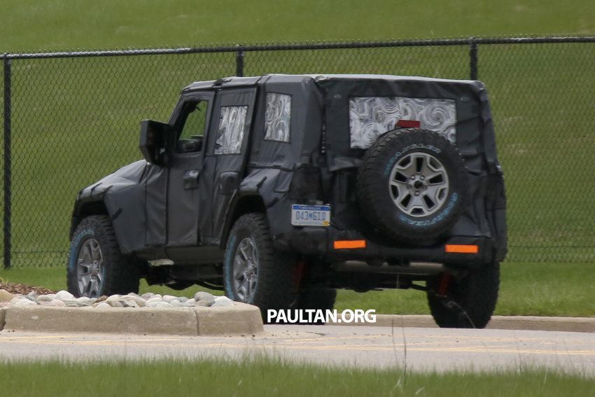 SPYSHOTS: 2018 Jeep Wrangler – next-gen out testing 487893