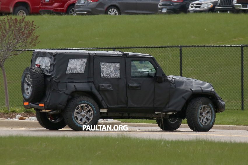 SPYSHOTS: 2018 Jeep Wrangler – next-gen out testing 487888