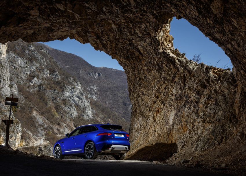 DRIVEN: Jaguar F-Pace – a go-anywhere Leaping Cat Image #496893