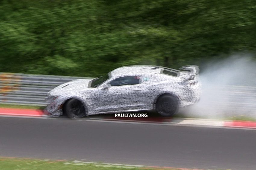 SPIED: Chevrolet Camaro Z/28 ‘Ring test ends in crash 492680