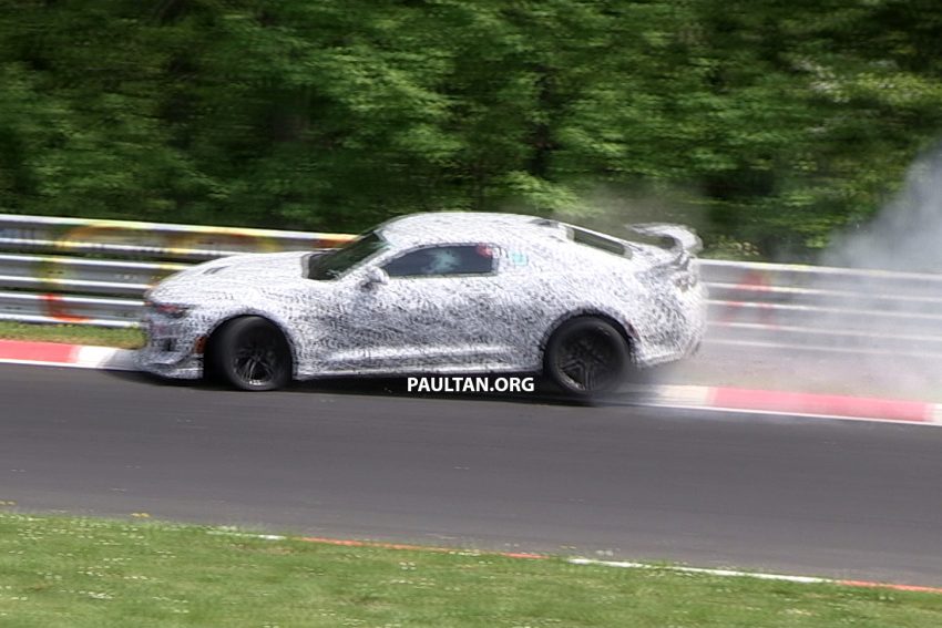 SPIED: Chevrolet Camaro Z/28 ‘Ring test ends in crash 492681