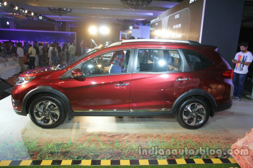Honda BR-V launched in India with 1.5L i-DTEC diesel Image #489695