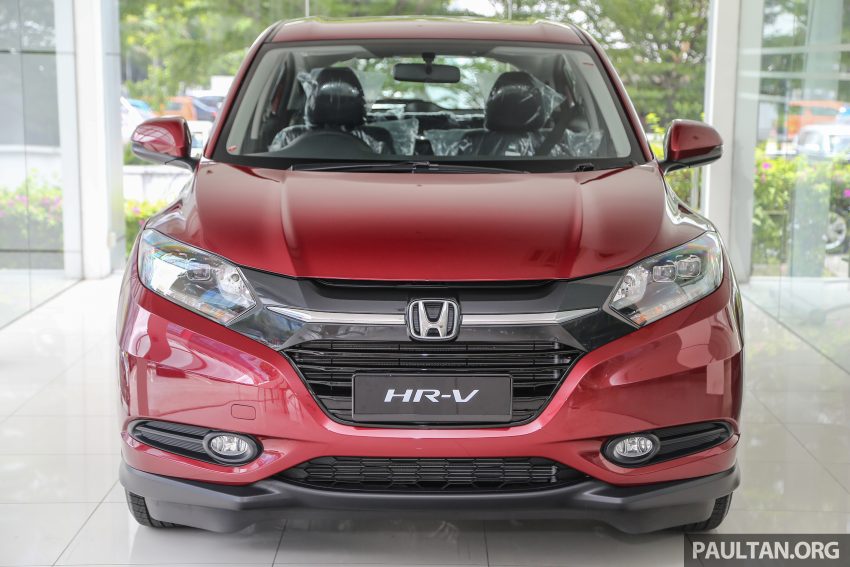 GALERI: Honda HR-V berwarna Dark Ruby Red Pearl 497760