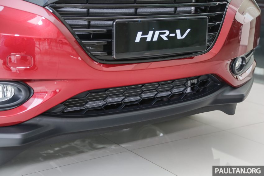 GALLERY: Honda HR-V in Dark Ruby Red Pearl colour Image #497598