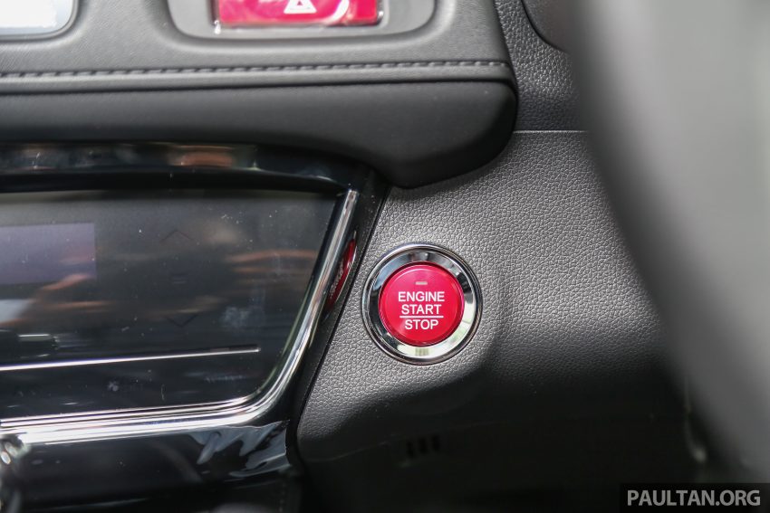GALERI: Honda HR-V berwarna Dark Ruby Red Pearl 497717