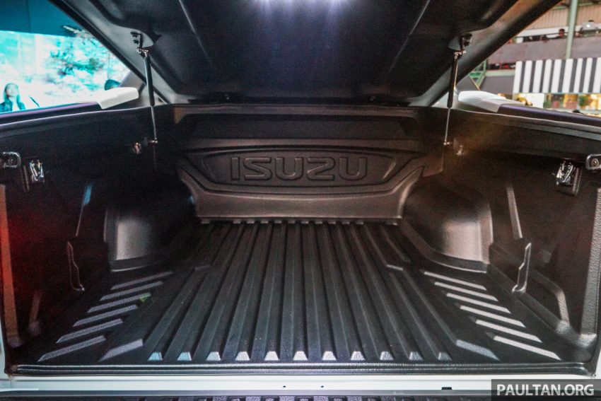Isuzu D-Max Beast edisi terhad dilancar – hanya 360 unit, 2.5L dan 3.0L, harga bermula RM120k – RM128k 497316