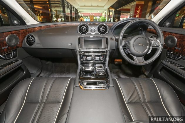 Jaguar_XJ_FL_Int-33