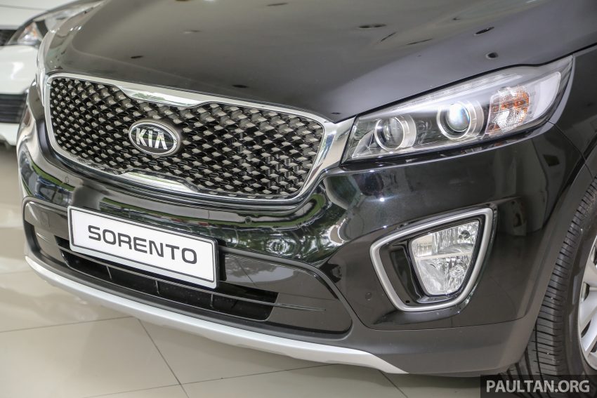 2016 Kia Sorento on display at dealers before launch 497917