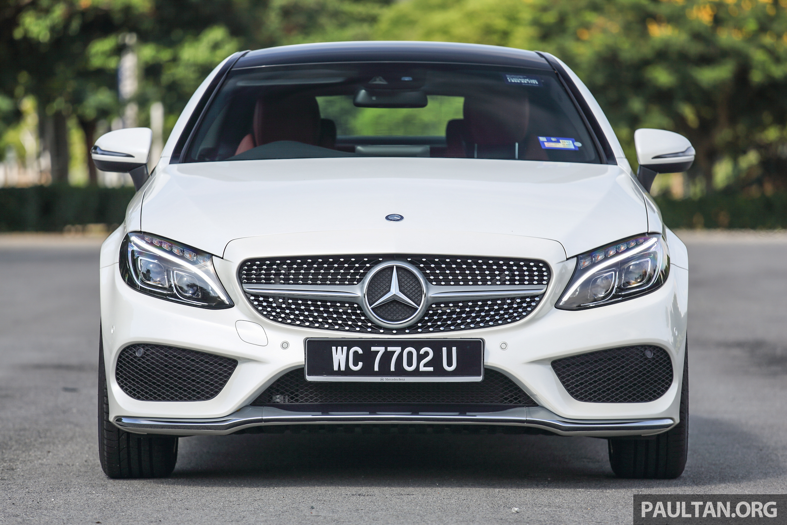 DRIVEN: Mercedes-Benz C300 Coupe, looks come first Mercedes_C300_Coupe ...