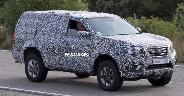 Nissan-Navara-SUV-spyshots-02