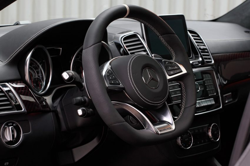 Mercedes-Benz GLE Coupe gets full carbon-fibre kit 490123