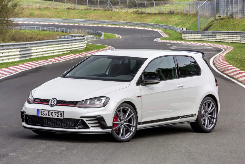Volkswagen Golf GTI Clubsport S revealed – 310 PS hot hatch breaks Civic Type R Nurburgring record 487517