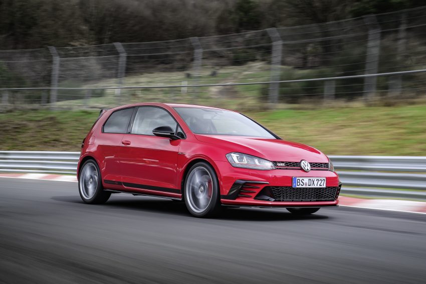 Volkswagen Golf GTI Clubsport S revealed – 310 PS hot hatch breaks Civic Type R Nurburgring record 487522