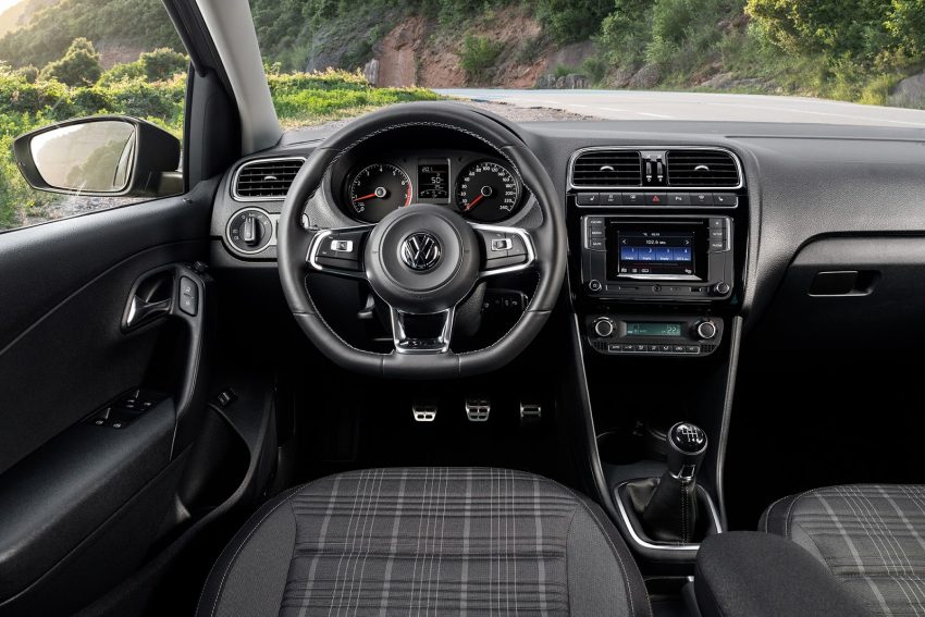 Volkswagen Polo GT sedan diperkenalkan di Rusia 500479