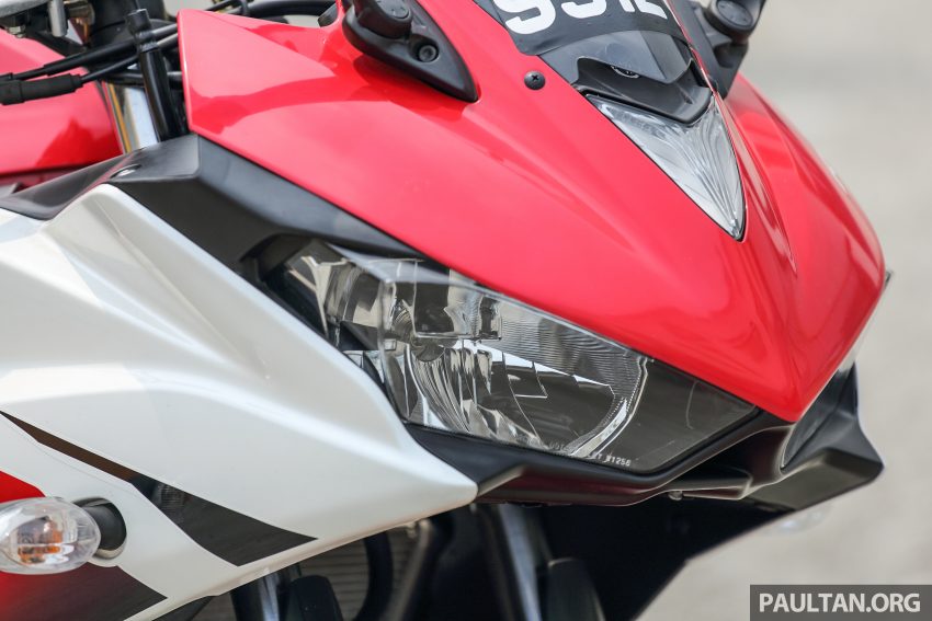 REVIEW: 2015 Yamaha YZF-R25 – fun with the baby ‘R’ 493063