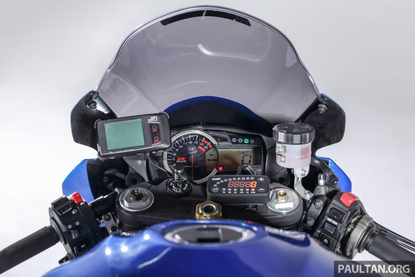 FEATURE: Setting up a Superbike race machine – Suzuki GSX-R1000 L5 Team Suzuki Hiap Aik Racing 508028