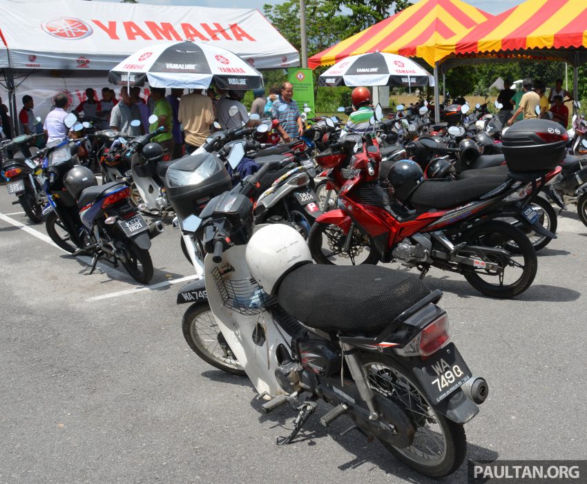 Malaysian transport minister: road-users attitude to safety is poor, changes in helmet law being considered 512545