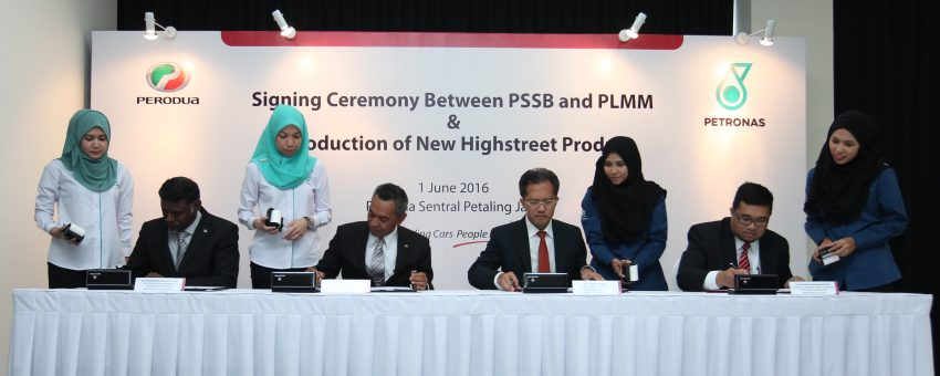 Perodua dan Petronas Lubricants baharui kontrak sefahaman – perlaburan RM355j, minyak enjin Perodua dipasarkan secara lebih meluas mulai Sept 2016 501824