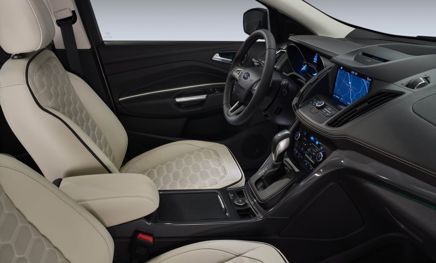 Ford Kuga Vignale – new luxury trim option available 511234