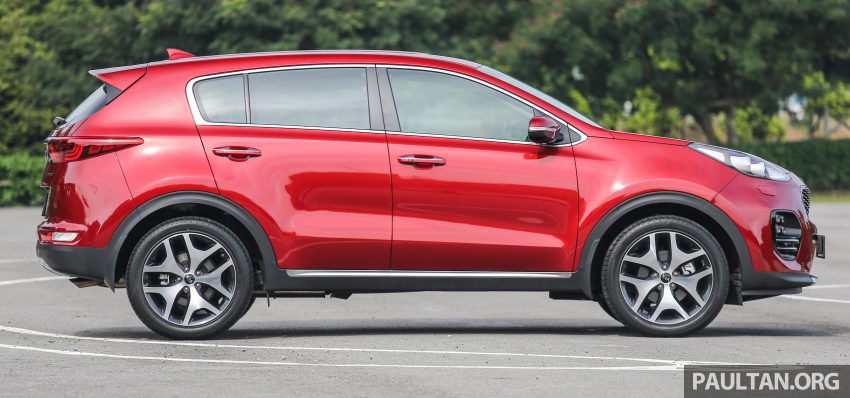GALLERY: Kia Sportage – new QL together with old SL 510685