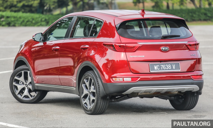 GALLERY: Kia Sportage – new QL together with old SL 510693