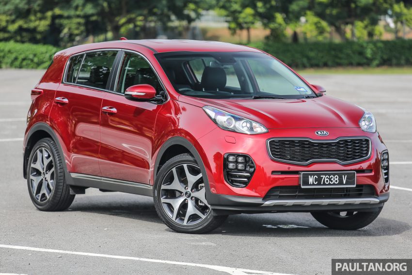 GALLERY: Kia Sportage – new QL together with old SL 510676
